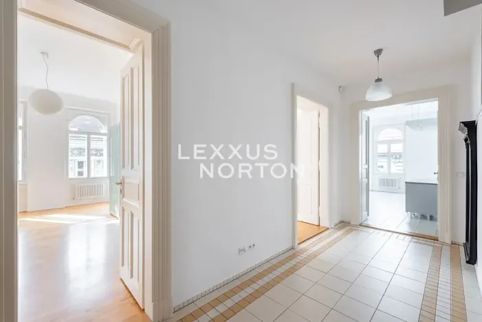 Pronájem bytu 3+1, Praha - Vinohrady, Balbínova, 130 m2