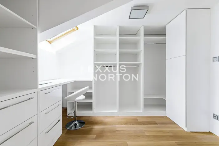 Pronájem bytu 4+kk, Praha - Bubeneč, Jaselská, 192 m2