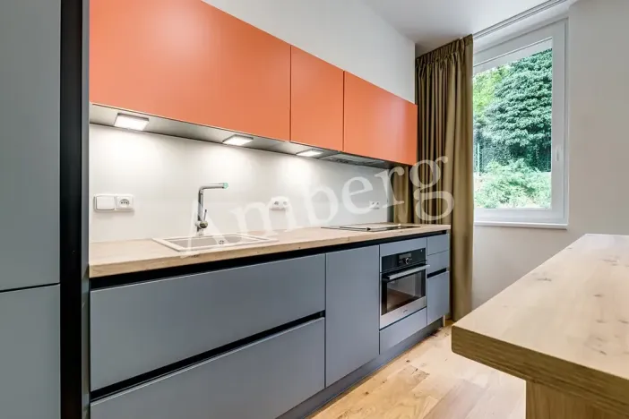 Pronájem bytu 1+kk, Praha - Vinohrady, Perucká, 26 m2