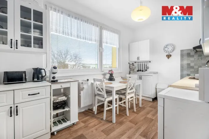 Prodej bytu 4+1, Doksy, Sochorova, 86 m2