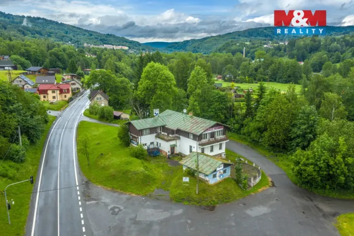 Prodej restaurace, Plavy, 500 m2