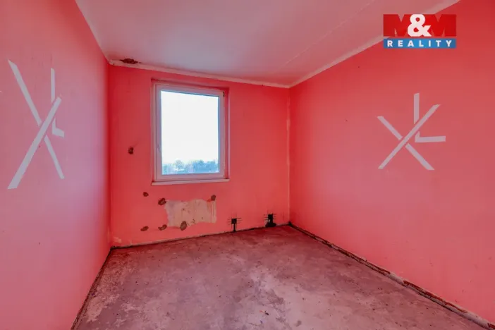 Pronájem bytu 4+1, Rovná, 80 m2