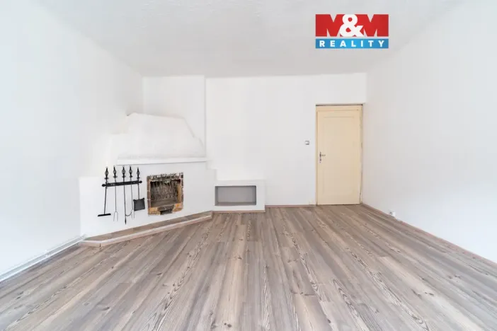 Prodej bytu 2+1, Cheb, Karlova, 67 m2