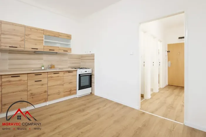 Pronájem bytu 1+1, Krnov, Vodní, 41 m2