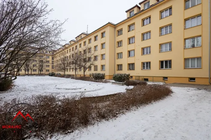 Pronájem bytu 1+1, Krnov, Vodní, 41 m2