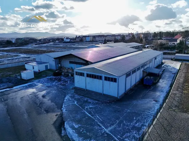 Prodej skladu, Novosedlice, Vrchoslavská, 5600 m2