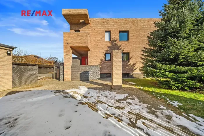 Prodej vily, Praha - Klánovice, Zádražanská, 330 m2