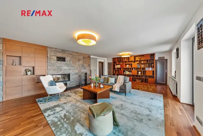 Prodej vily, Praha - Klánovice, Zádražanská, 330 m2