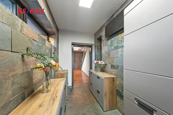 Prodej vily, Praha - Klánovice, Zádražanská, 330 m2