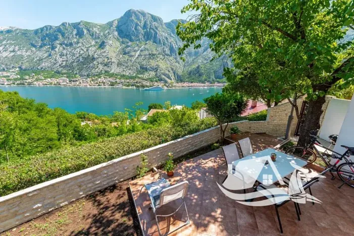 Prodej rodinného domu, Kotor, Černá Hora, 125 m2