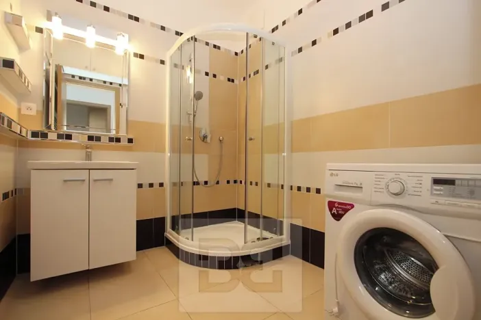 Pronájem bytu 2+kk, Praha - Malešice, Nad úžlabinou, 74 m2