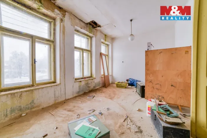 Prodej rodinného domu, Bochov - Těšetice, 200 m2