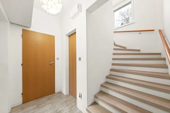 Prodej rodinného domu, Libčice nad Vltavou, Pod Viničkou, 108 m2