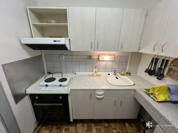 Pronájem bytu 2+kk, Praha - Bohnice, Kostřínská, 42 m2