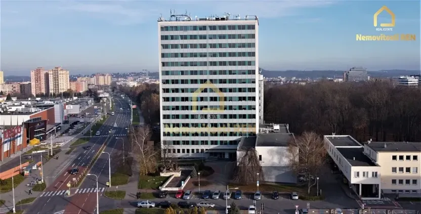Pronájem kanceláře, Ostrava, Varenská, 275 m2