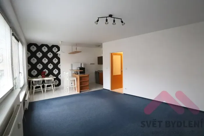 Pronájem bytu 1+kk, Praha - Vysočany, bratří Dohalských, 44 m2