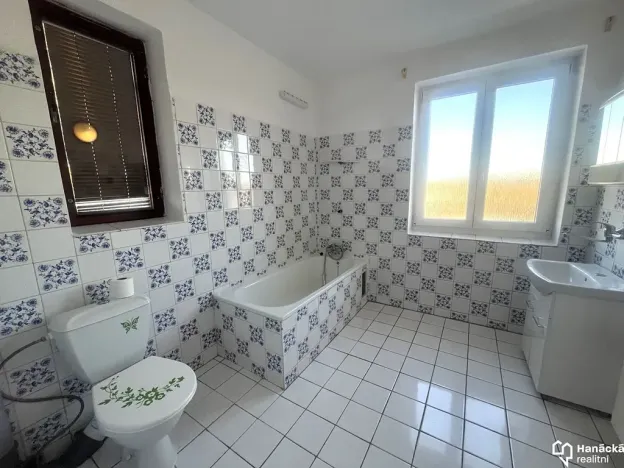 Pronájem bytu 3+1, Bohuňovice, U stavu, 112 m2