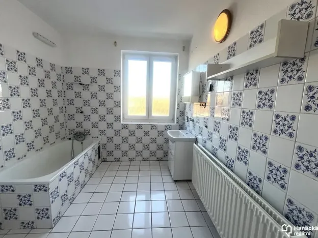 Pronájem bytu 3+1, Bohuňovice, U stavu, 112 m2