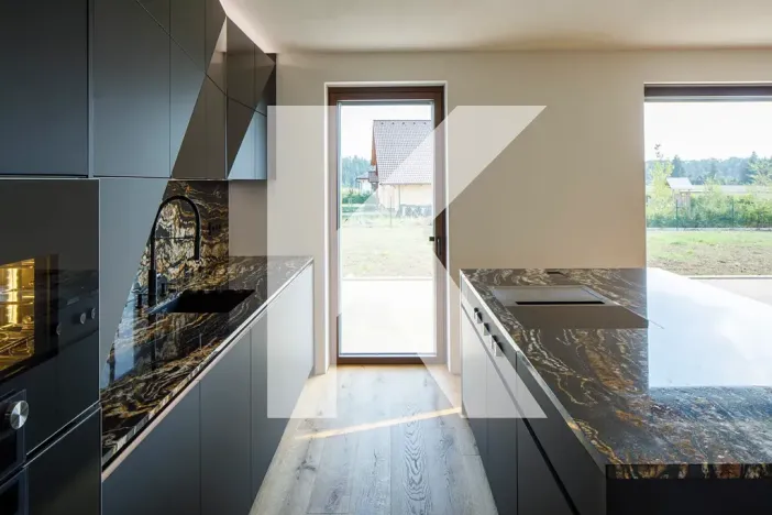 Prodej rodinného domu, Malá Hraštice, 200 m2