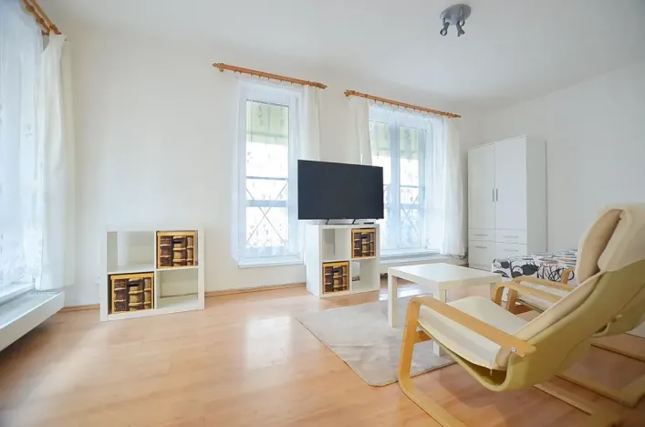 Pronájem bytu 1+1, Poděbrady, Hakenova, 34 m2