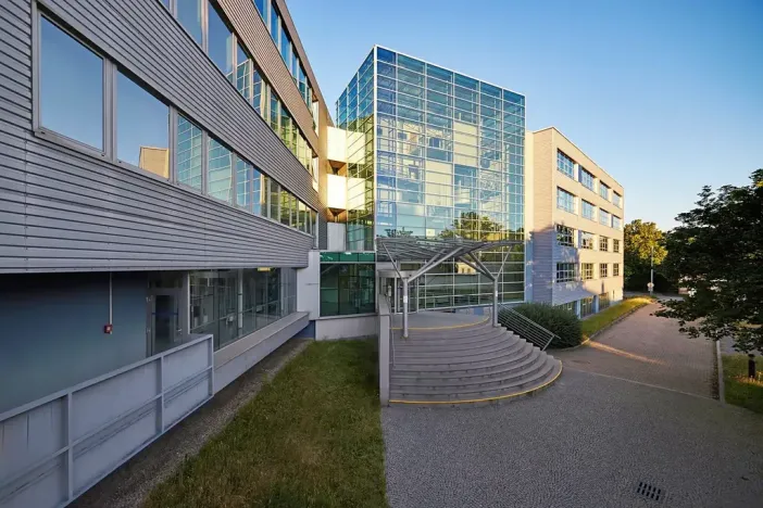 Pronájem kanceláře, Praha - Strašnice, Třebohostická, 122 m2