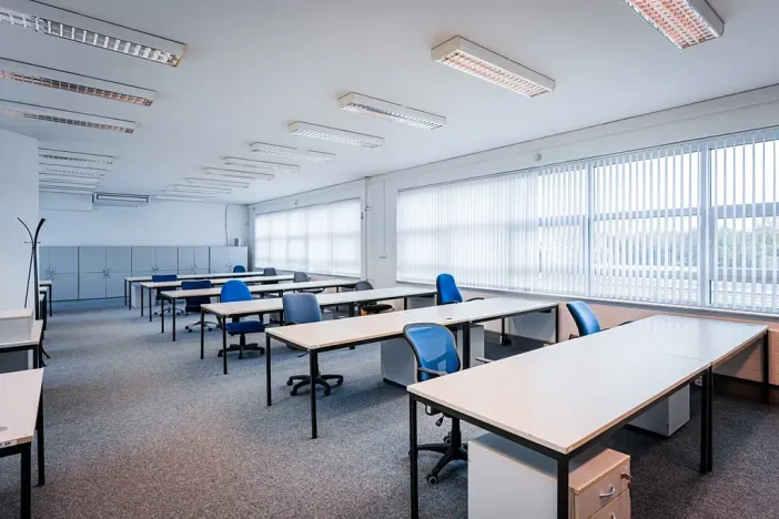 Pronájem kanceláře, Praha - Strašnice, Třebohostická, 122 m2