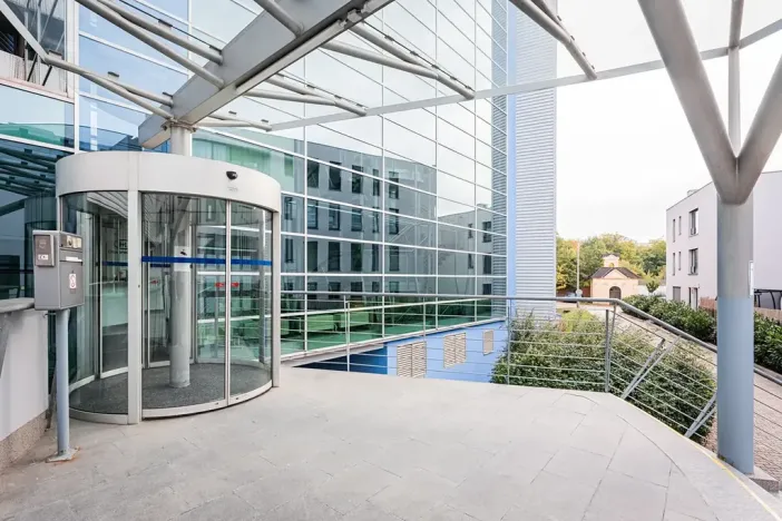 Pronájem kanceláře, Praha - Strašnice, Třebohostická, 122 m2