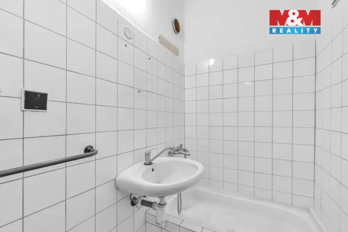 Prodej bytu 1+1, Jičín - Nové Město, Barákova, 39 m2