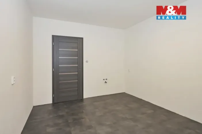 Pronájem obchodního prostoru, Hlinsko - Blatno, 84 m2