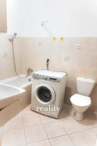 Prodej bytu 2+kk, Hrušovany nad Jevišovkou, Na Vršku, 57 m2