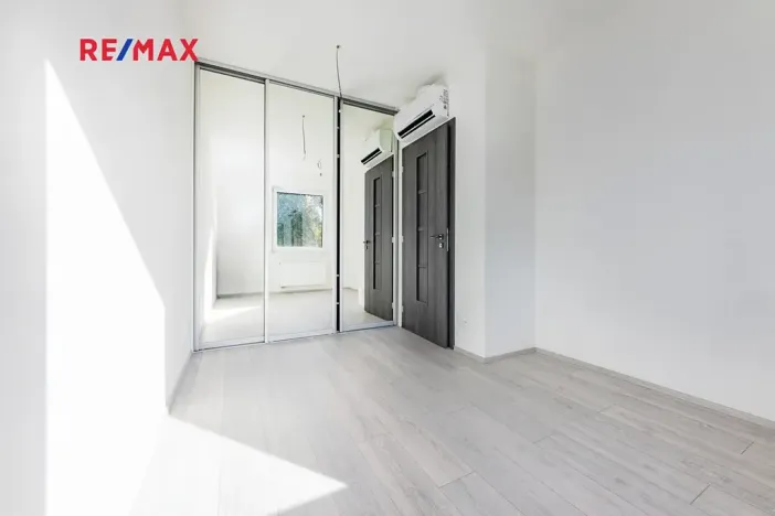 Prodej rodinného domu, Praha - Přední Kopanina, Do roklí, 115 m2