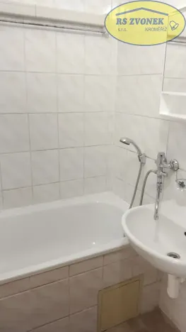 Pronájem bytu 2+1, Chropyně, Moravská, 54 m2