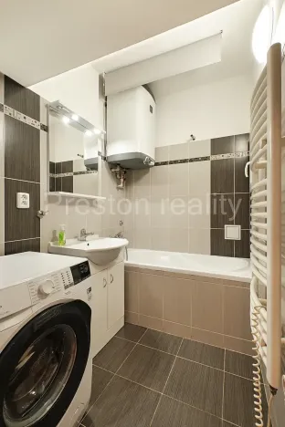 Pronájem bytu 1+1, Praha - Nusle, Zdaru, 45 m2