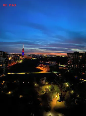 Pronájem bytu 4+kk, Praha - Žižkov, Ke kapslovně, 156 m2