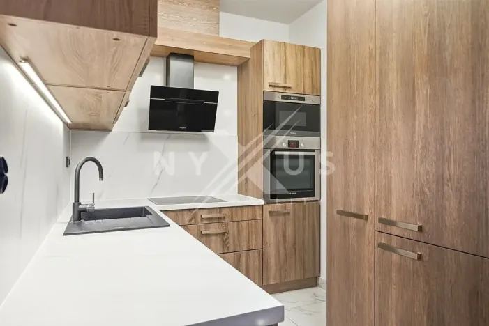 Prodej bytu 3+kk, Praha - Zbraslav, K Radotínu, 83 m2