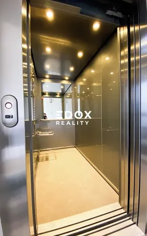 Prodej bytu 3+1, Praha - Řepy, Na chobotě, 77 m2