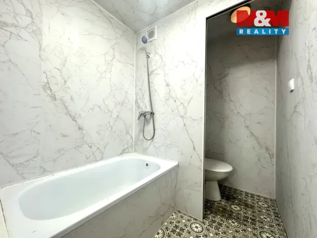 Pronájem bytu 1+1, Klášterec nad Ohří, 17. listopadu, 25 m2