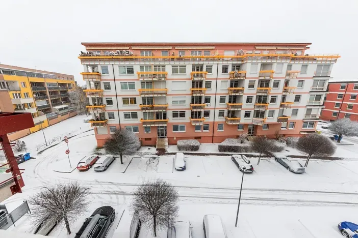 Pronájem bytu 1+kk, Praha - Libeň, Nad Okrouhlíkem, 42 m2