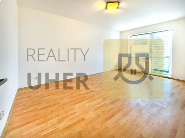 Prodej bytu 1+kk, Bělá pod Bezdězem, Tyršova, 37 m2