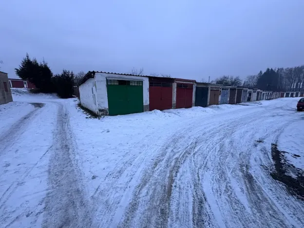 Pronájem garáže, Jeseník, Denisova, 22 m2