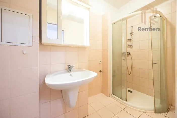 Prodej bytu 3+1, Praha - Holešovice, Komunardů, 84 m2