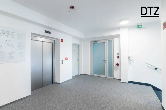 Pronájem kanceláře, Liberec - Liberec II-Nové Město, Chrastavská, 23 m2