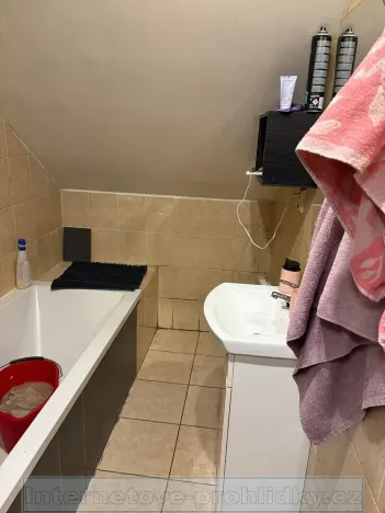 Pronájem bytu 2+kk, Praha - Strašnice, Černokostelecká, 89 m2