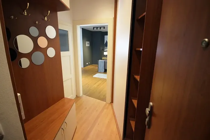 Pronájem bytu 1+kk, Teplice, Alejní, 31 m2