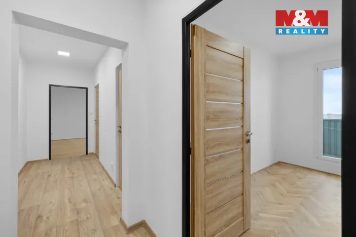 Prodej bytu 2+1, Kladno - Kročehlavy, Unhošťská, 62 m2