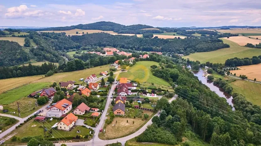 Prodej pozemku pro bydlení, Zlatá Koruna, 903 m2
