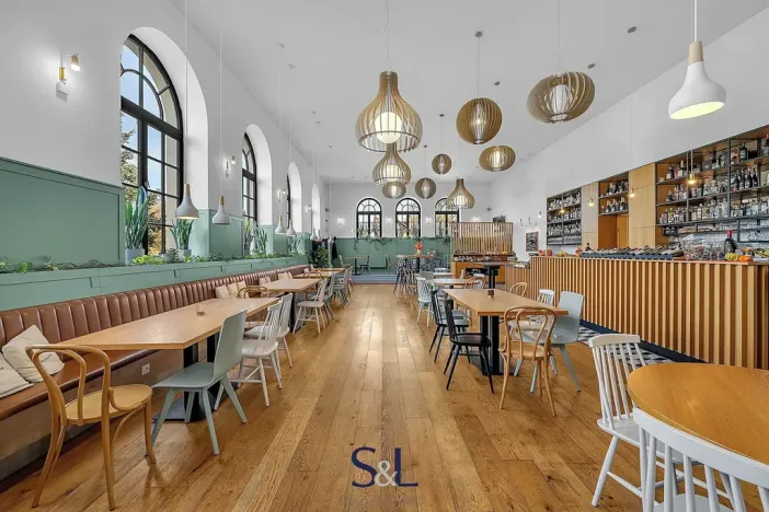 Prodej ubytování, Osečná, Svatovítské náměstí, 1005 m2