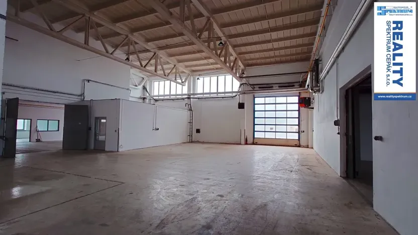 Pronájem výrobních prostor, Lišov, Hůrecká, 640 m2