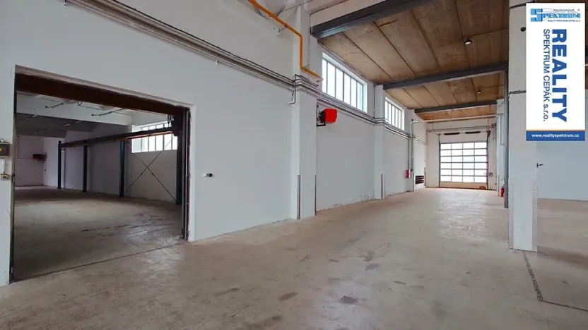 Pronájem výrobních prostor, Lišov, Hůrecká, 640 m2