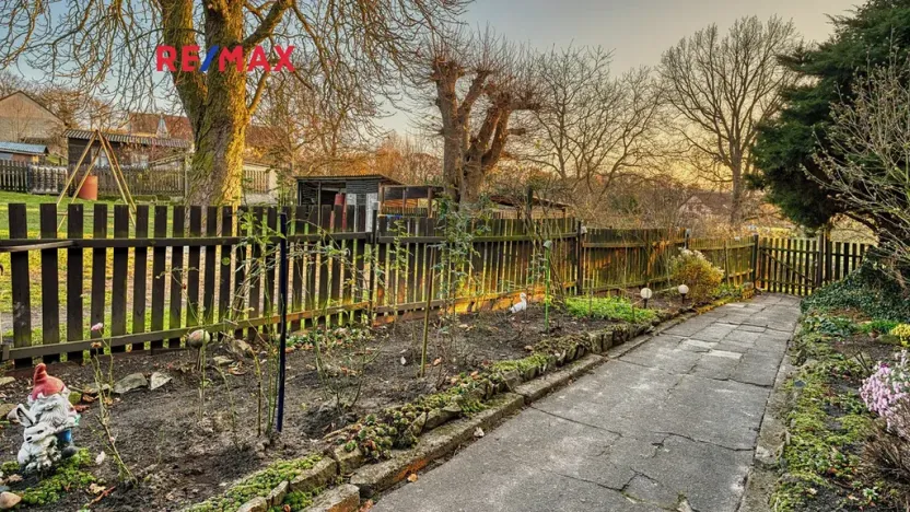 Prodej rodinného domu, Provodín, 290 m2